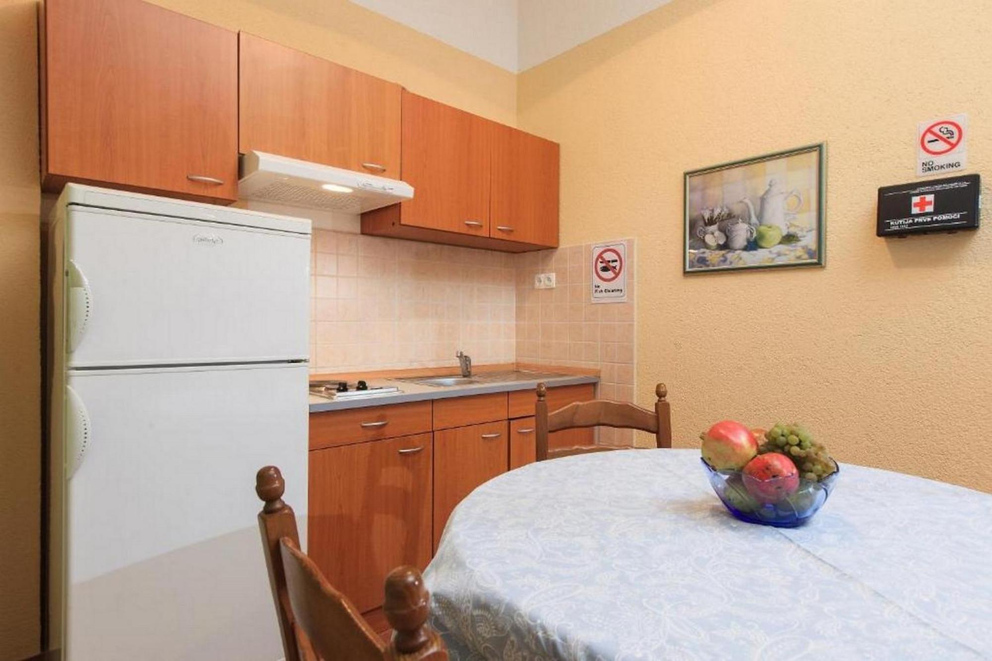 Summerheaven Apartments Podgora Room photo